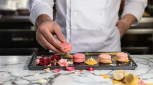 Pierre Hermé, l’émissaire de la pâtisserie française haut de gamme qui fait rayonner ce savoir-faire